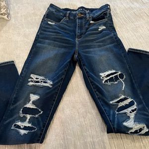 American Eagle Next Level Stretch Jeans size 6 regular rips with liner
